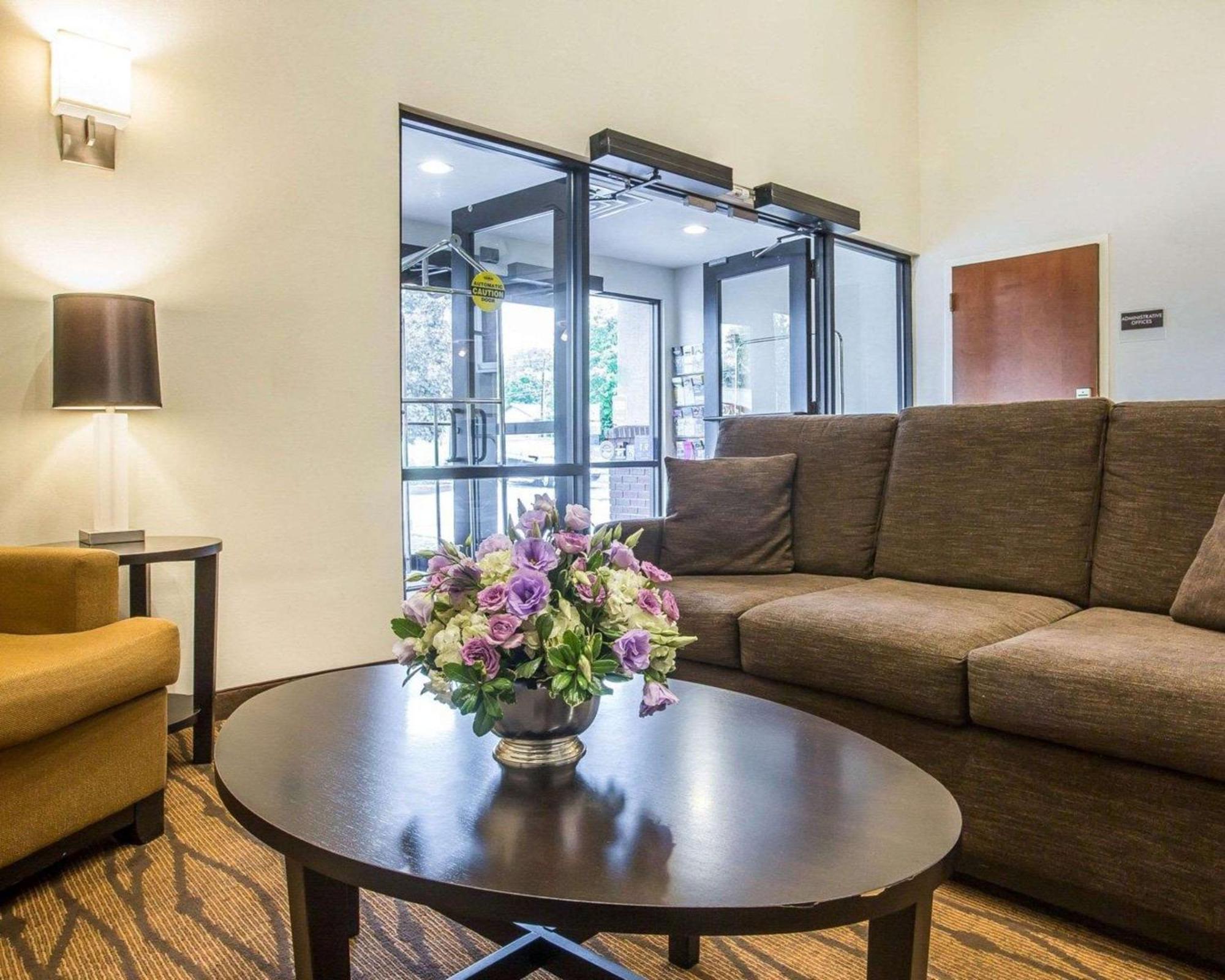 Sleep Inn & Suites Queensbury - Lake George מראה חיצוני תמונה