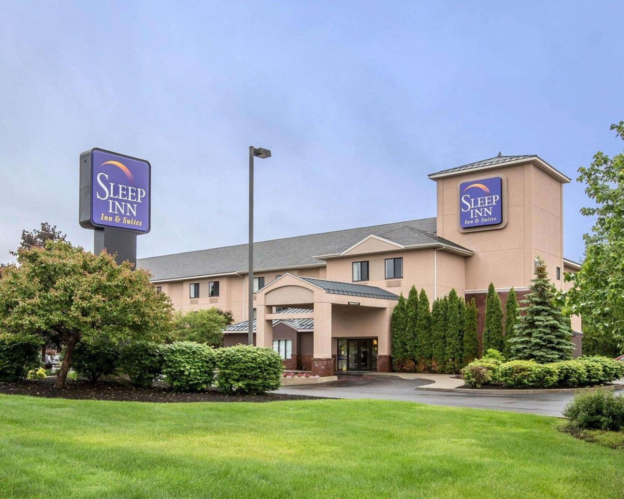 Sleep Inn & Suites Queensbury - Lake George מראה חיצוני תמונה