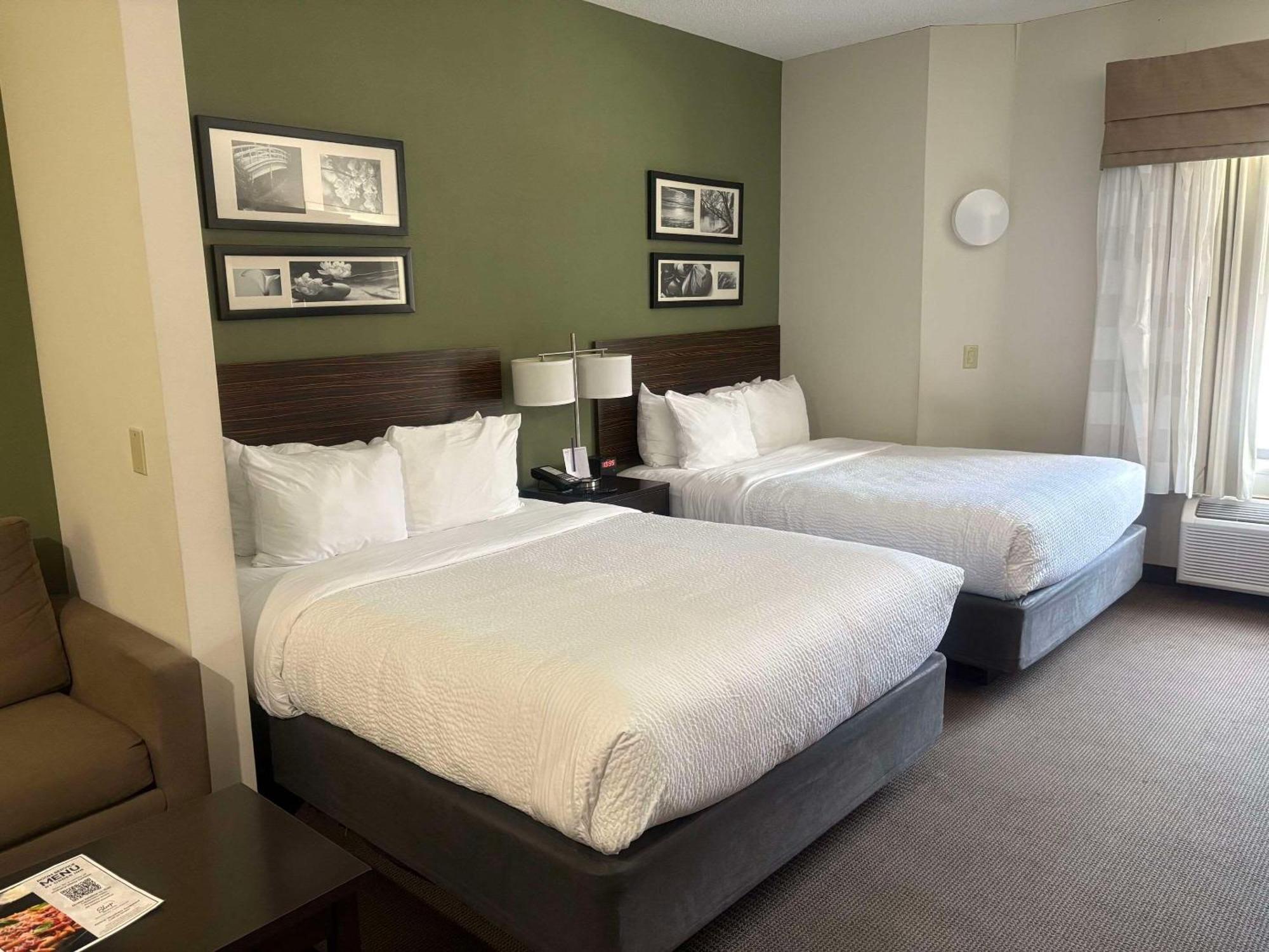 Sleep Inn & Suites Queensbury - Lake George מראה חיצוני תמונה