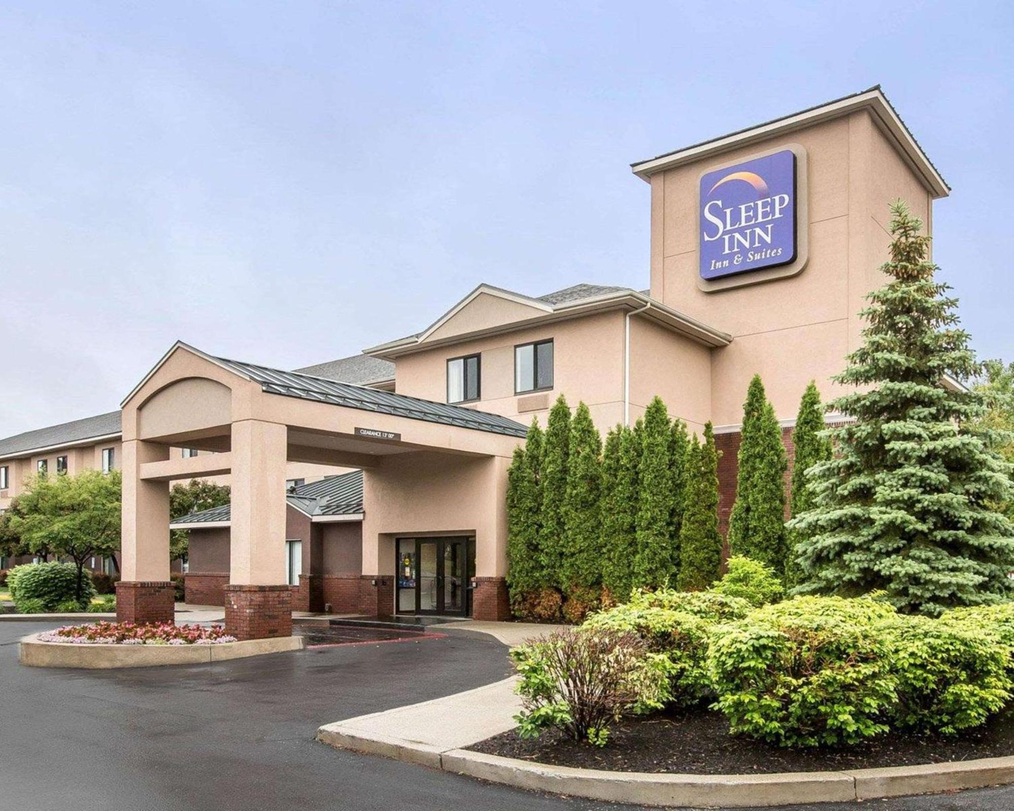 Sleep Inn & Suites Queensbury - Lake George מראה חיצוני תמונה